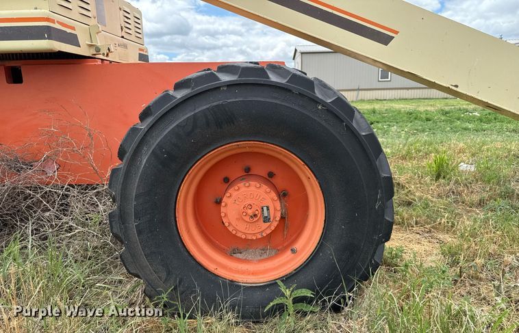 image for item DK6986 1998 JLG 40H boom lift