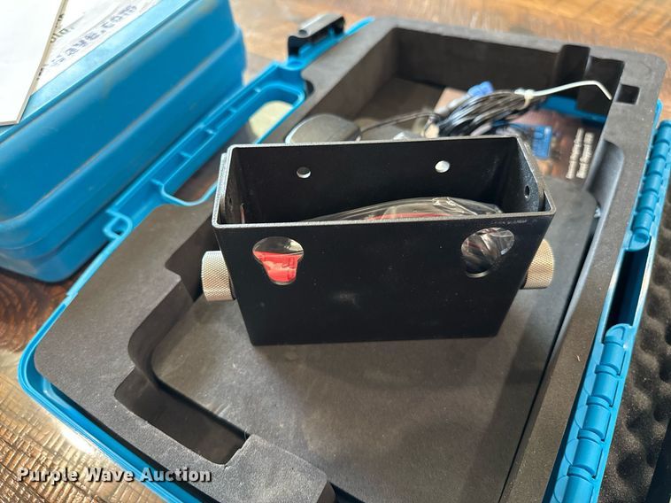 image for item DK6988 Te Pari scale indicator