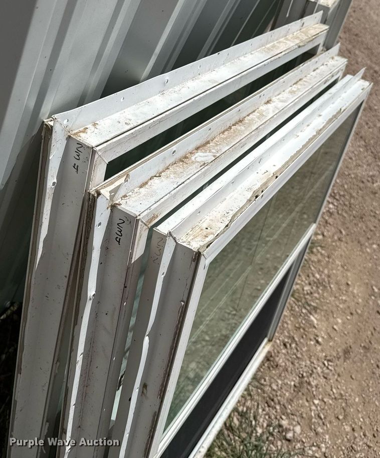 image for item DK6989 (5) windows