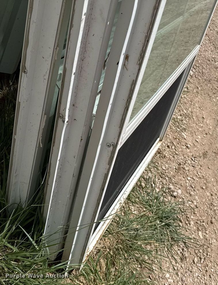 image for item DK6989 (5) windows