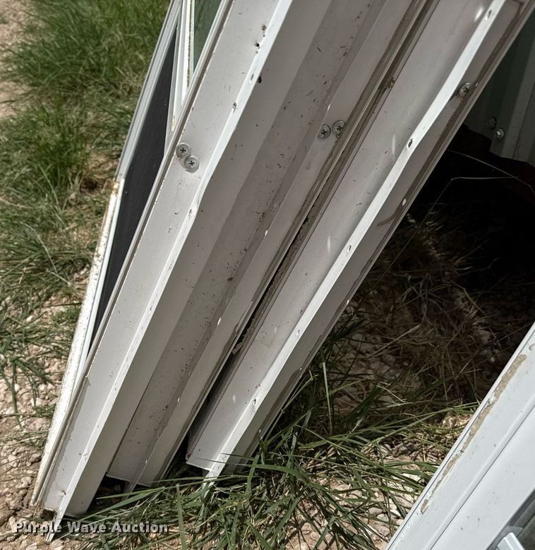 image for item DK6989 (5) windows