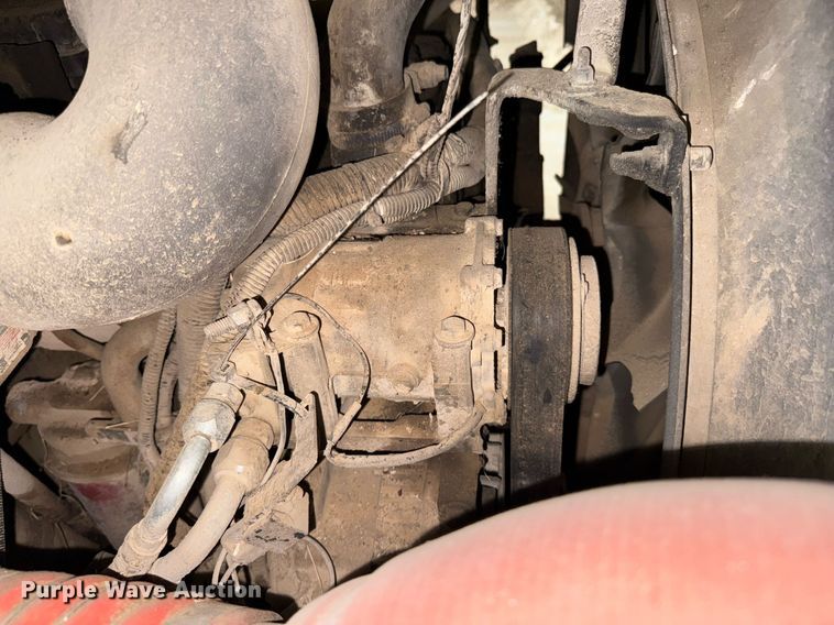 image for item DK6991 2013 Peterbilt 337 feed mixer truck