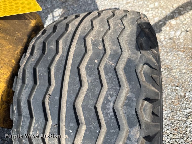 image for item DO0913 2024 Vermeer TM1410 disc mower