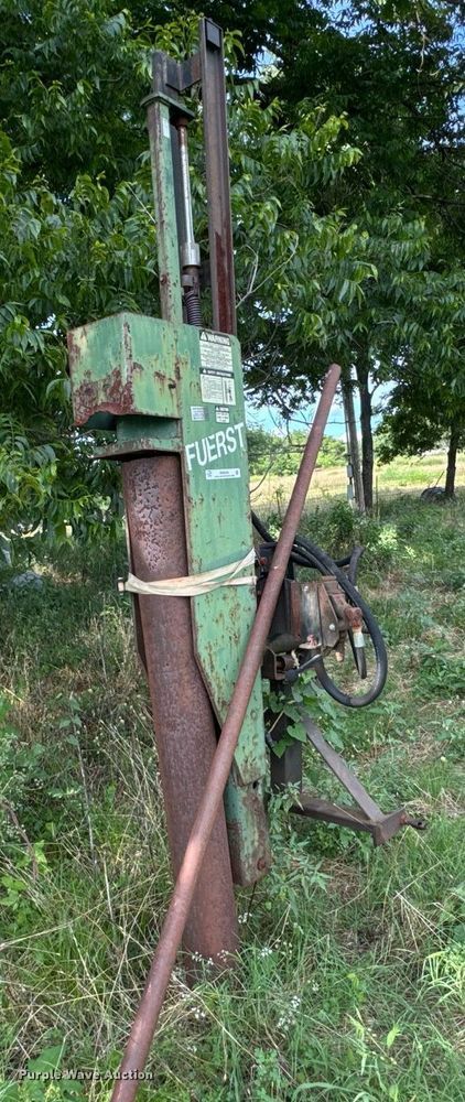 image for item DU9293 Fuerst post hole auger