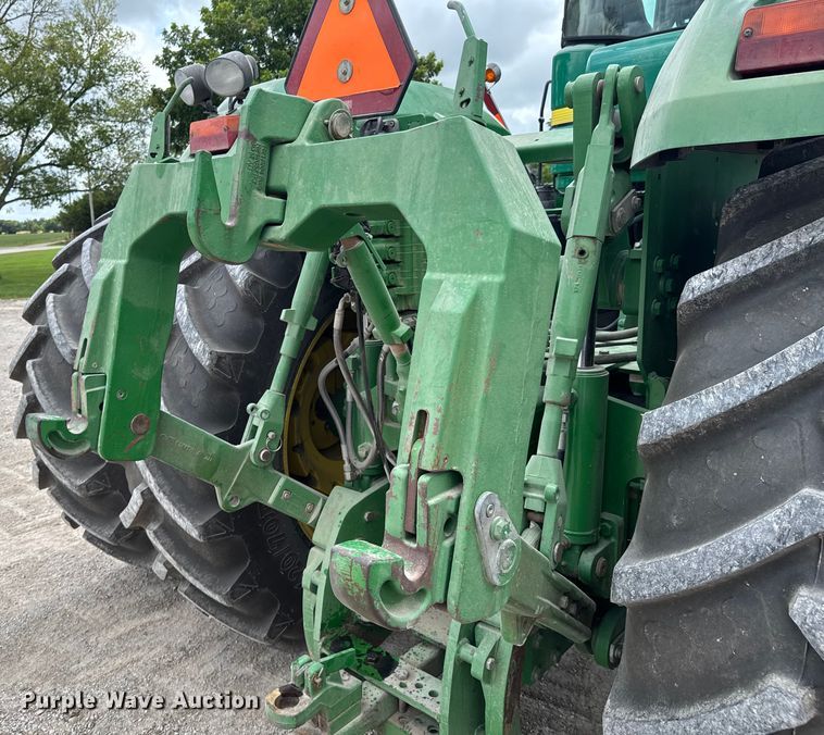 image for item DU9313 2008 John Deere 9330 4WD tractor