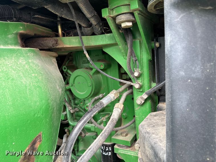 image for item DU9313 2008 John Deere 9330 4WD tractor