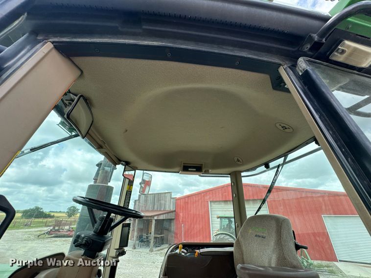 image for item DU9313 2008 John Deere 9330 4WD tractor