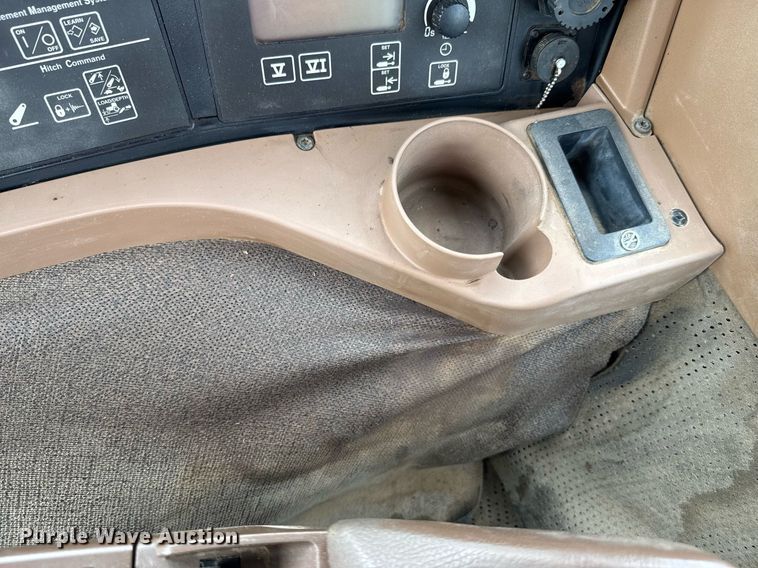 image for item DU9313 2008 John Deere 9330 4WD tractor