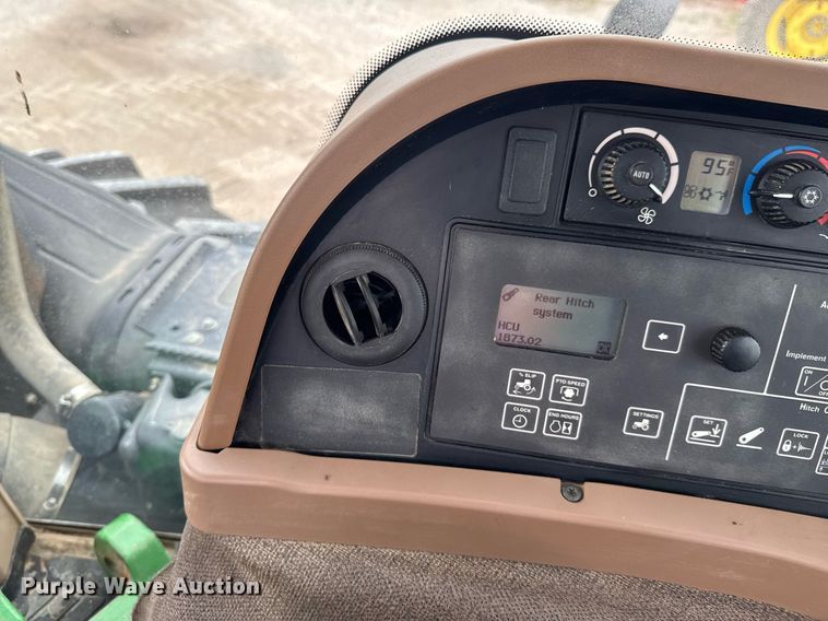 image for item DU9313 2008 John Deere 9330 4WD tractor