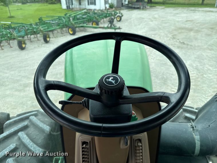 image for item DU9313 2008 John Deere 9330 4WD tractor