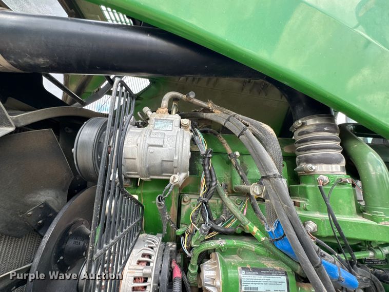 image for item DU9313 2008 John Deere 9330 4WD tractor