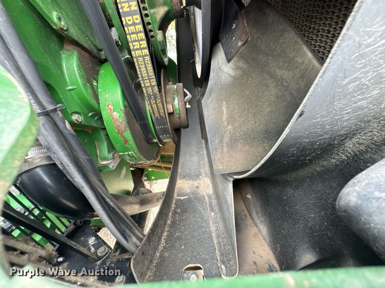 image for item DU9313 2008 John Deere 9330 4WD tractor