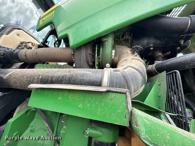 image for item DU9313 2008 John Deere 9330 4WD tractor