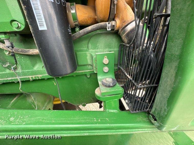 image for item DU9313 2008 John Deere 9330 4WD tractor