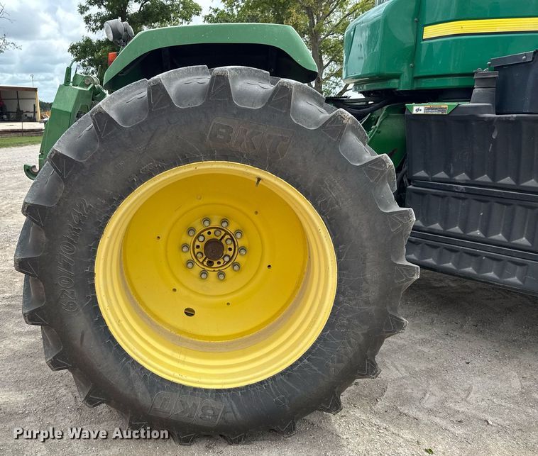 image for item DU9313 2008 John Deere 9330 4WD tractor