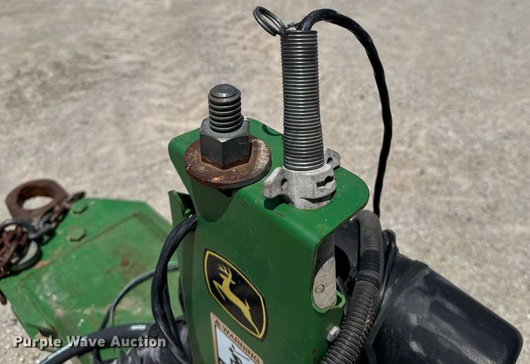 image for item DU9314 John Deere 2210 field cultivator