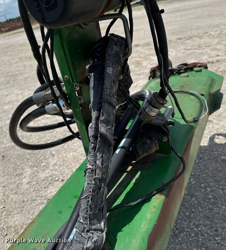 image for item DU9314 John Deere 2210 field cultivator