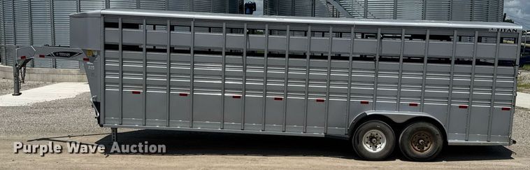 image for item DU9316 2021 Titan livestock trailer