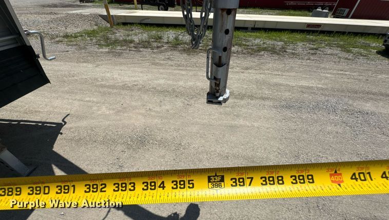 image for item DU9316 2021 Titan livestock trailer