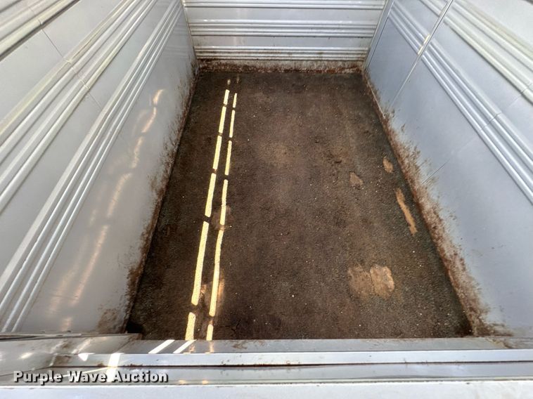 image for item DU9316 2021 Titan livestock trailer