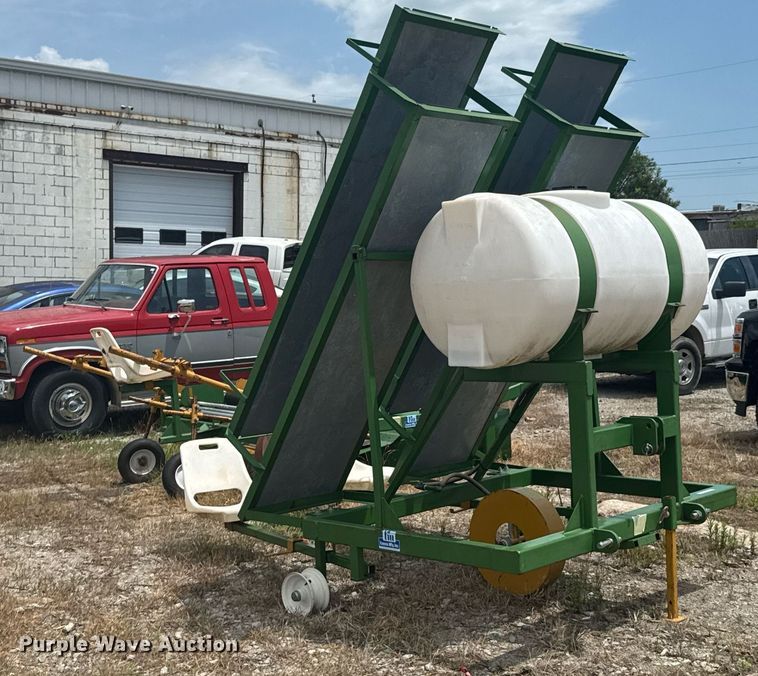 image for item DU9345 Kennco Manufacturing Vegetable Transplant equipment