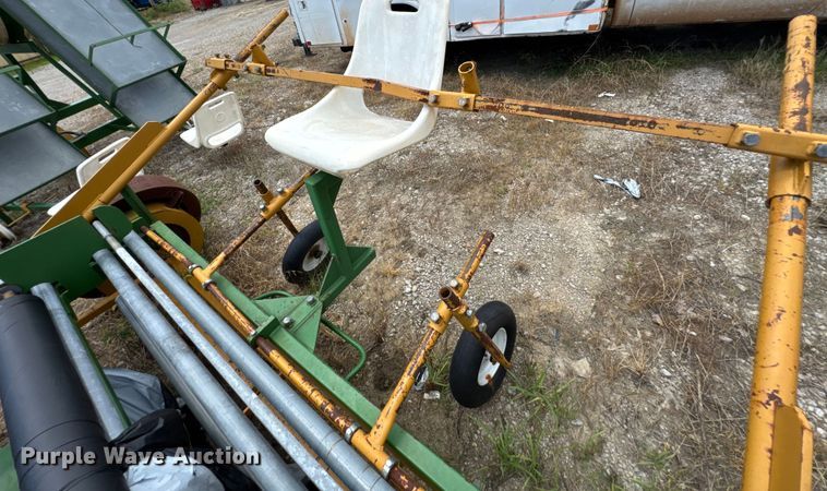 image for item DU9345 Kennco Manufacturing Vegetable Transplant equipment