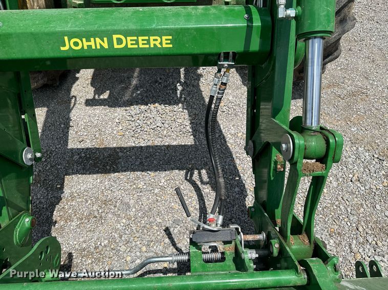 image for item DU9926 2021 John Deere 6130M MFWD tractor