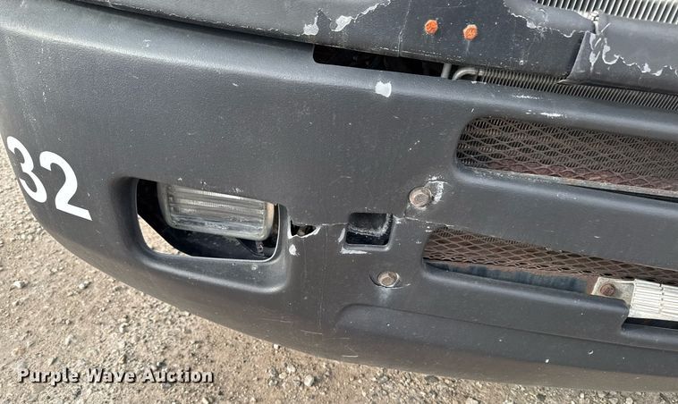 image for item DW2450 1993 Kenworth T600 tank truck