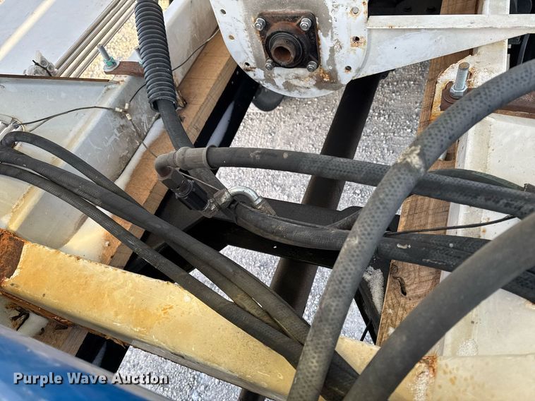 image for item DW2463 1993 Kenworth fertilizer delivery truck