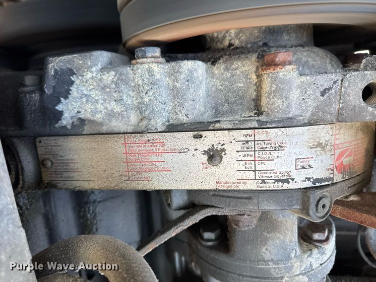 image for item DW2463 1993 Kenworth fertilizer delivery truck