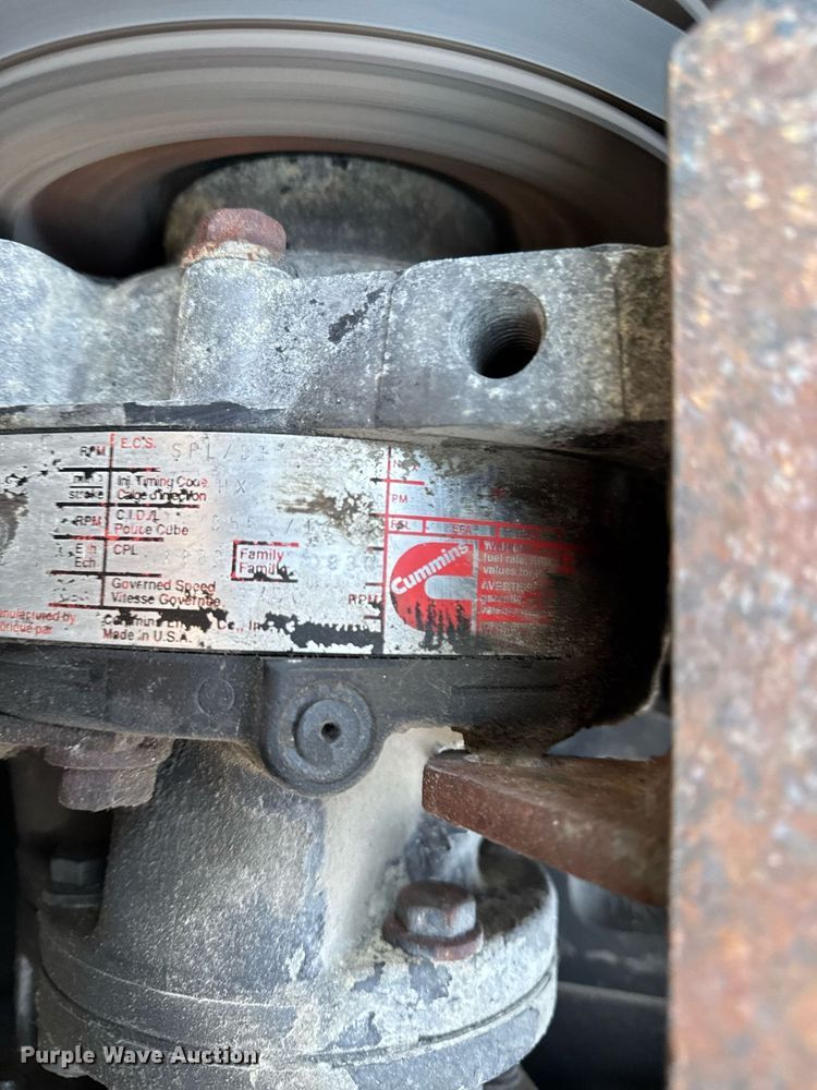 image for item DW2463 1993 Kenworth fertilizer delivery truck