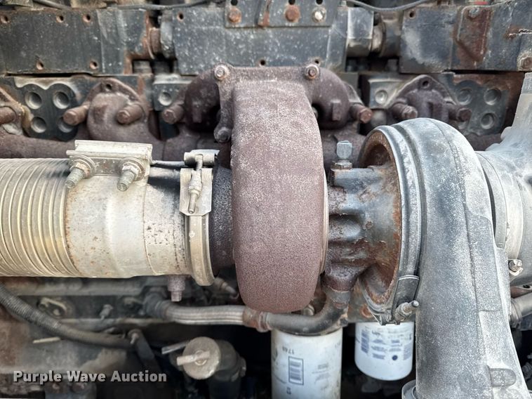 image for item DW2463 1993 Kenworth fertilizer delivery truck