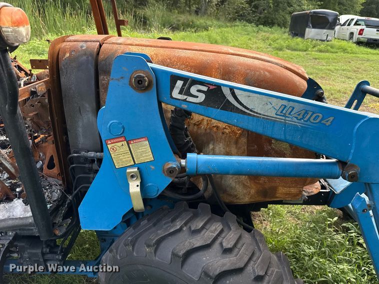 image for item DW5143 2017 LS XR4145H MFWD tractor