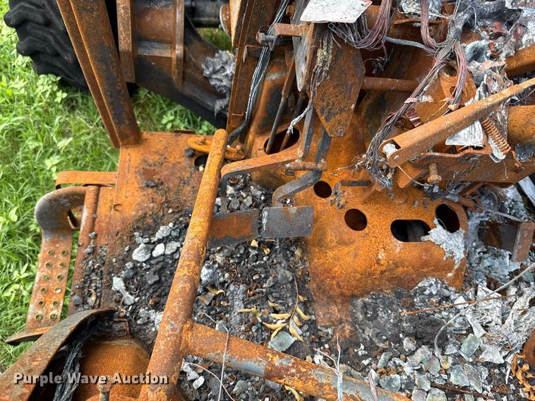 image for item DW5143 2017 LS XR4145H MFWD tractor