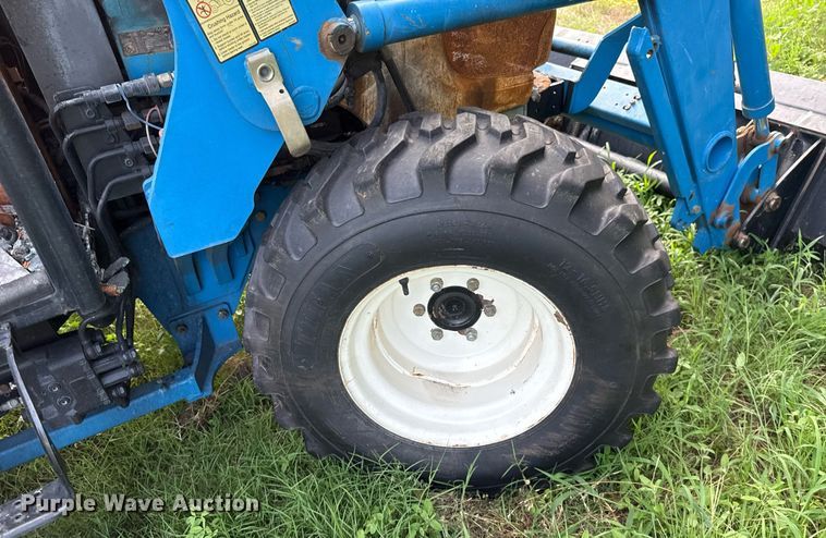 image for item DW5143 2017 LS XR4145H MFWD tractor