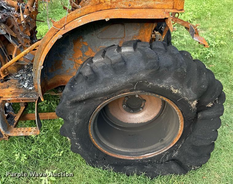 image for item DW5143 2017 LS XR4145H MFWD tractor