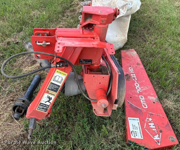 image for item DW5149 Kuhn GMD 700-GII HD disc mower