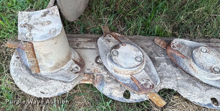 image for item DW5149 Kuhn GMD 700-GII HD disc mower