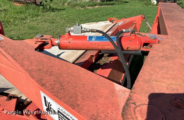 image for item DX8008 Kuhn GMD313TG disc mower