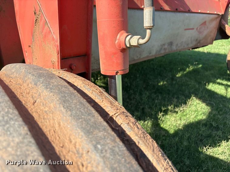 image for item DX8008 Kuhn GMD313TG disc mower