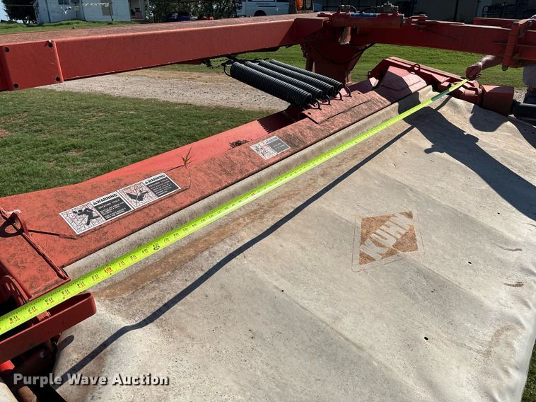 image for item DX8008 Kuhn GMD313TG disc mower