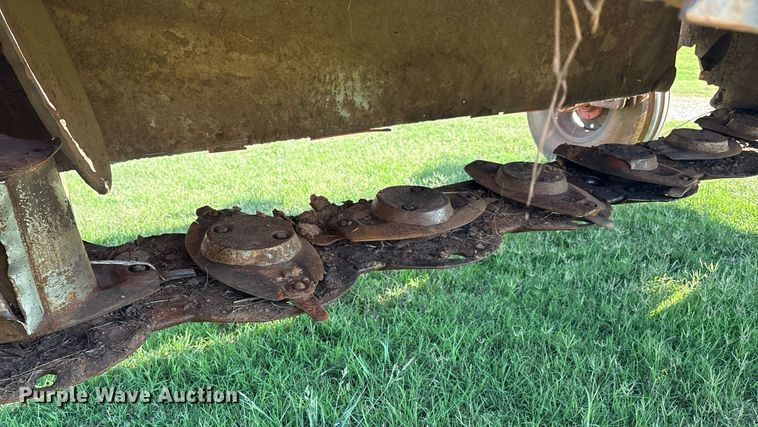 image for item DX8008 Kuhn GMD313TG disc mower