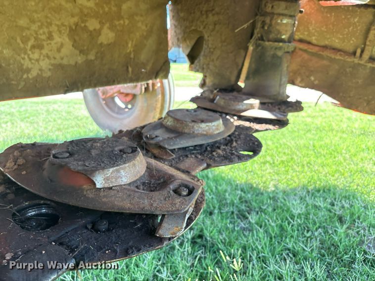 image for item DX8008 Kuhn GMD313TG disc mower