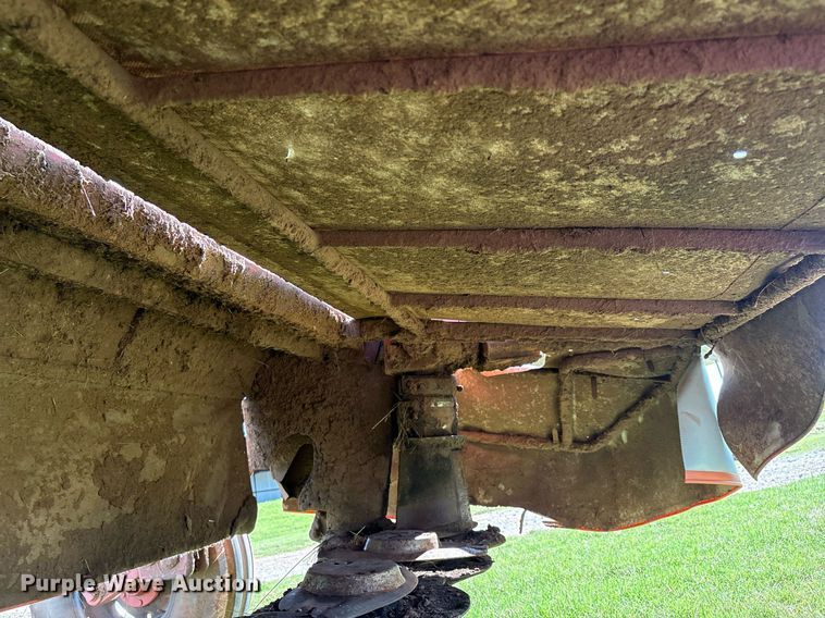 image for item DX8008 Kuhn GMD313TG disc mower