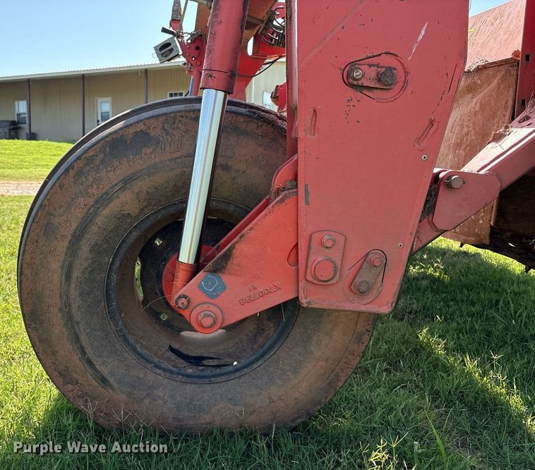 image for item DX8008 Kuhn GMD313TG disc mower