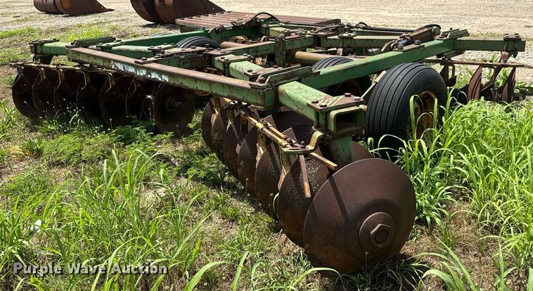 image for item DY0274 John Deere 1630 disk