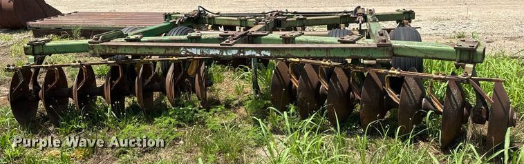 image for item DY0274 John Deere 1630 disk