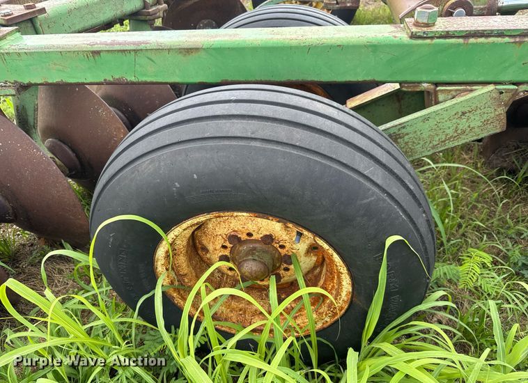image for item DY0274 John Deere 1630 disk