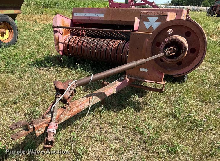 image for item DY0300 Massey Ferguson 12 small square baler