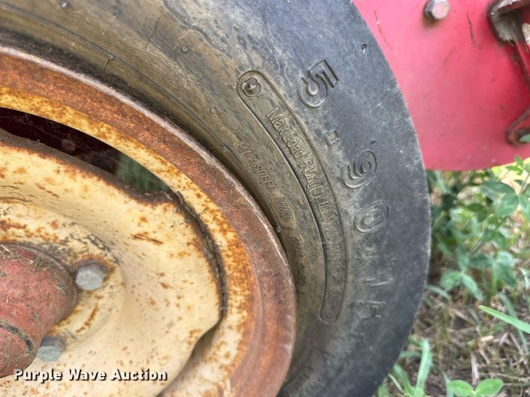 image for item DY0300 Massey Ferguson 12 small square baler